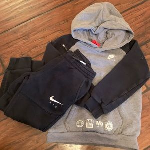 Nike air boys matching set